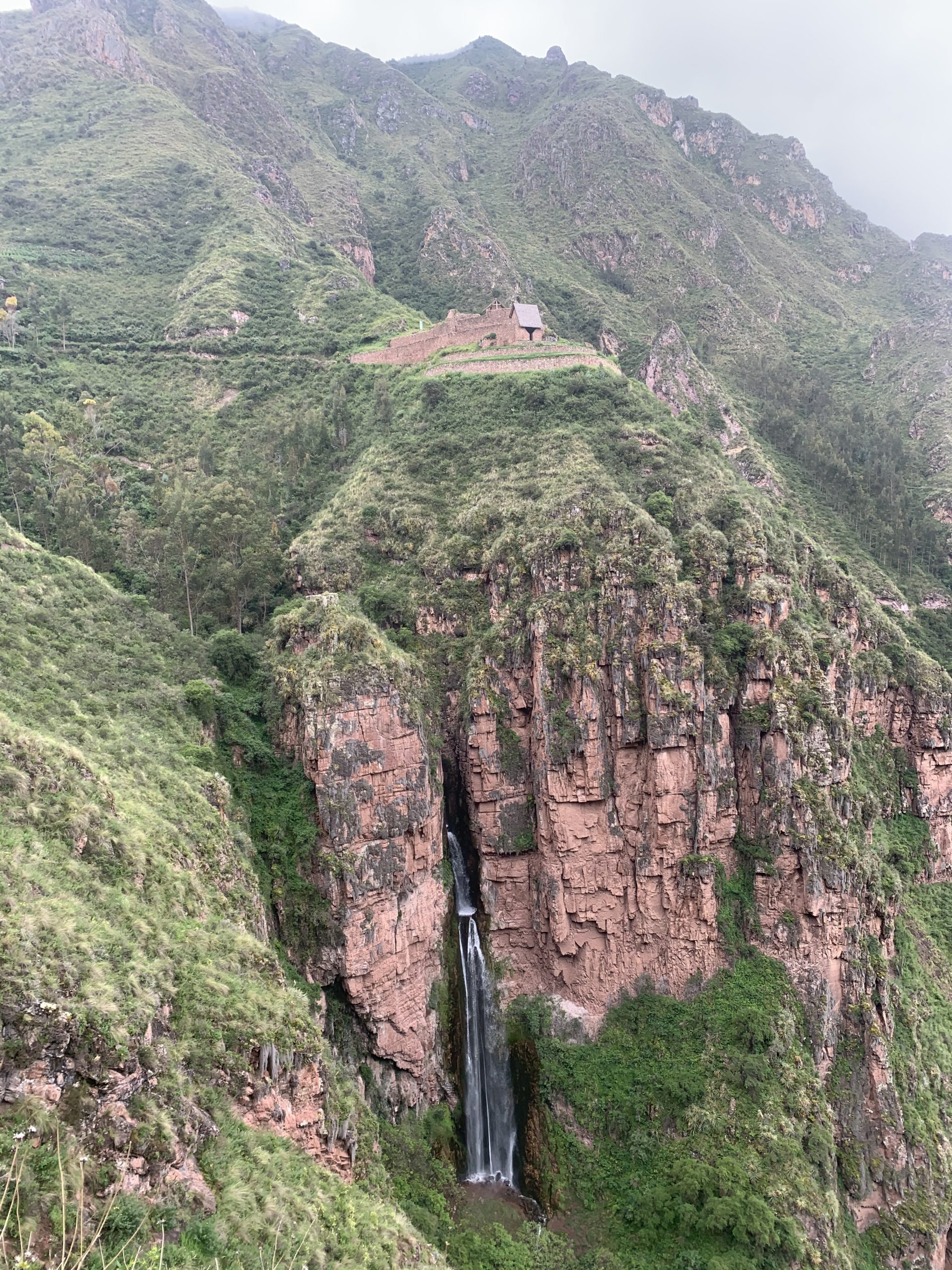 Trail Running Socma Waterfall
